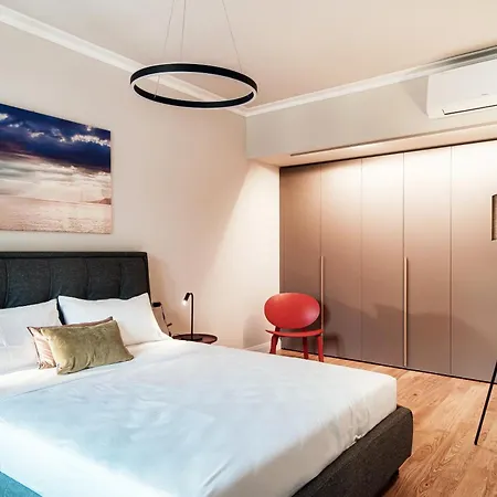 Appartamento Palazzo Marinetti - By Myhomeincomo *