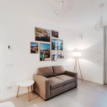 Palazzo Marinetti - By Myhomeincomo Appartamento Côme