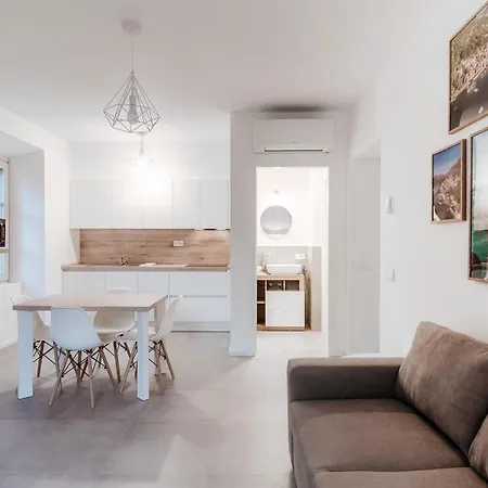 Palazzo Marinetti - By Myhomeincomo * Côme